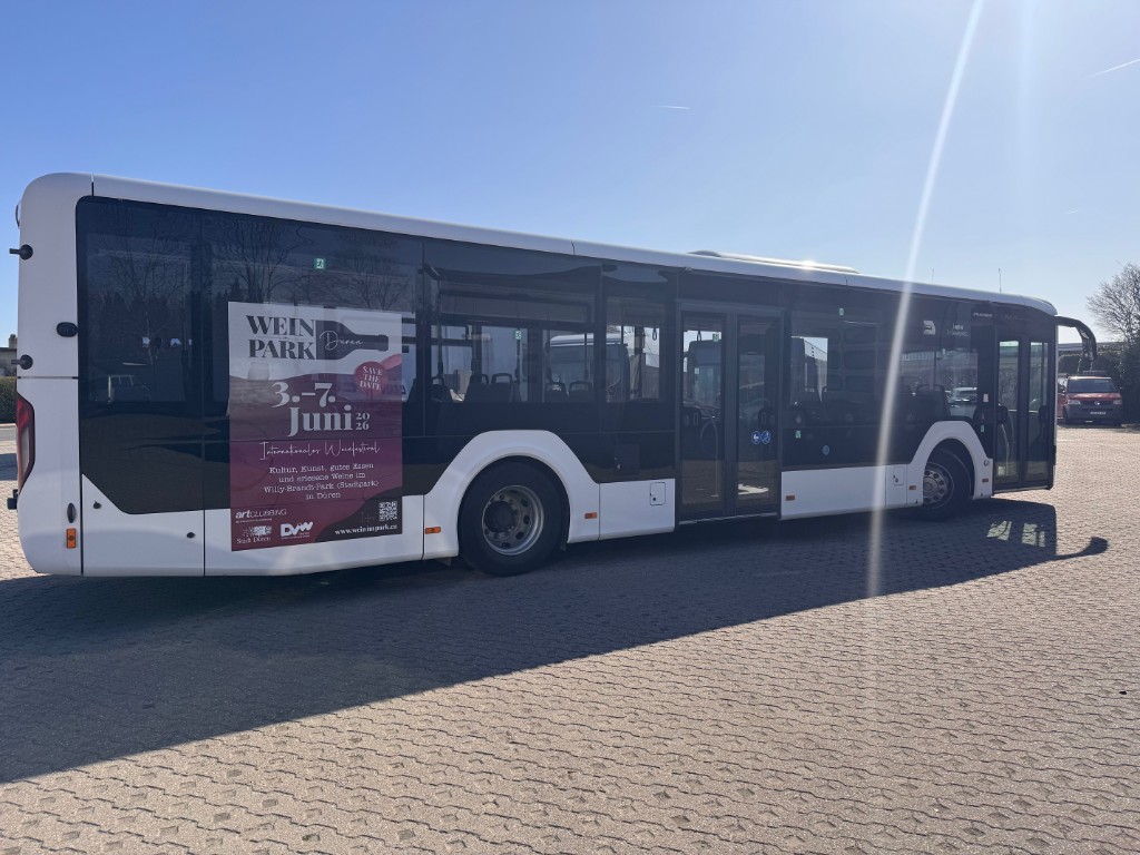 Wein im Park Düren – Teilgestaltung auf der Busseite