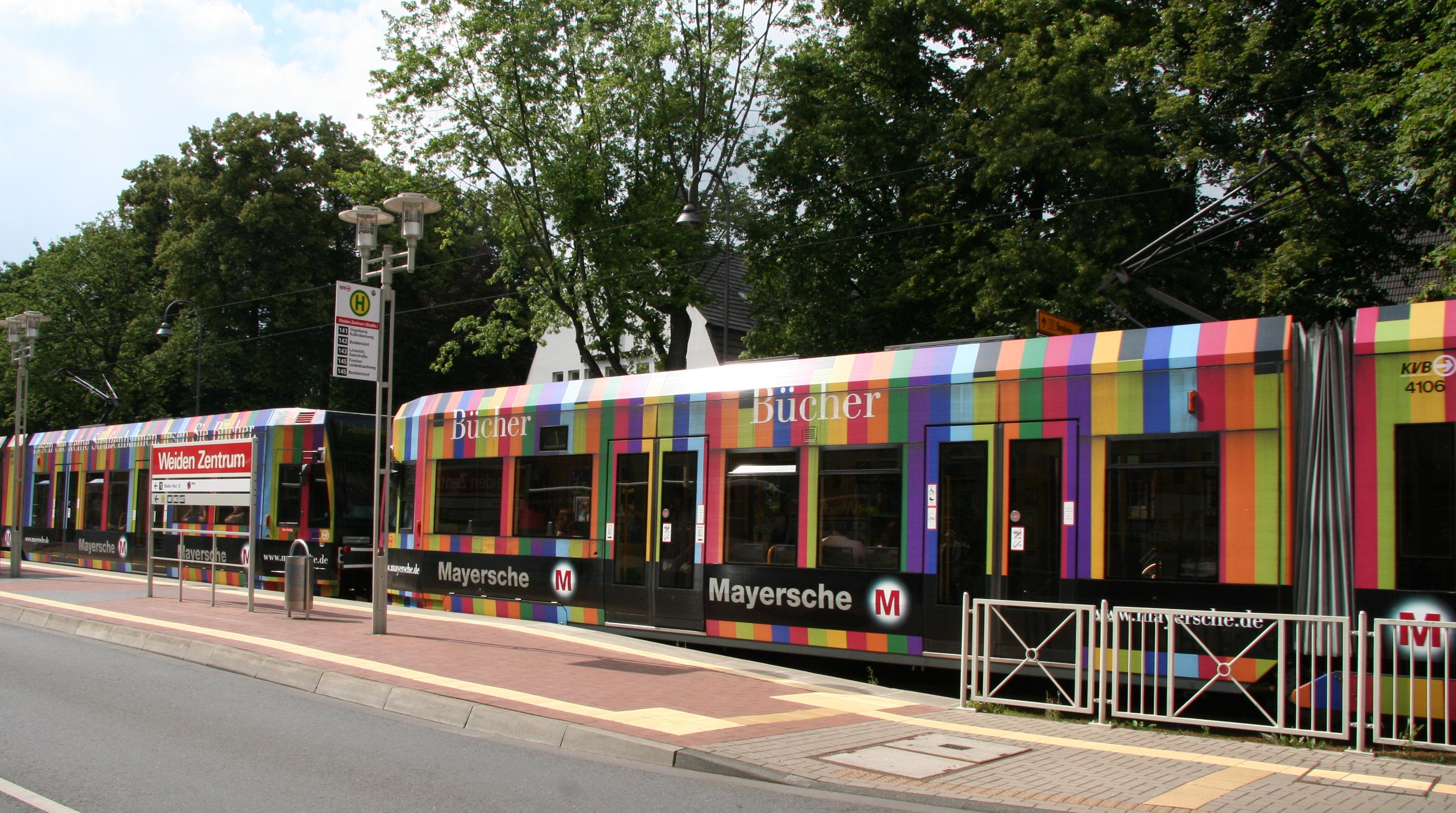 Mayersche Buchhandlung - Straßenbahn Ganzgestaltung